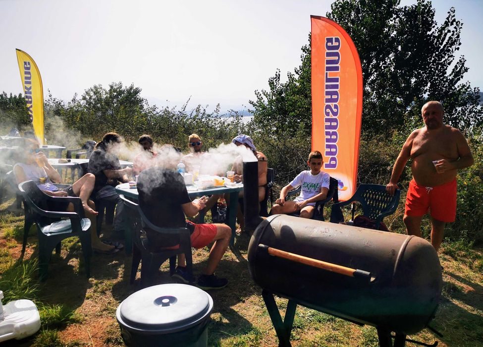 Продавам бизнес - воден атракцион на яз. Огоста