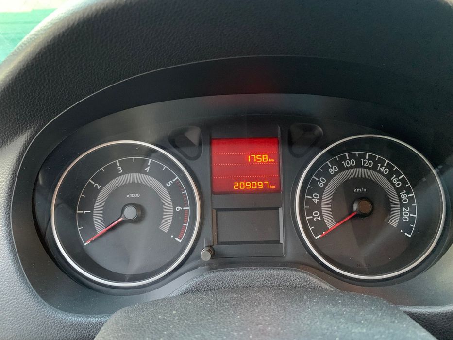 Peugeot 301 HDI, 90CP