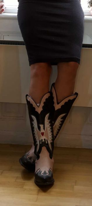 Buffalo cowboy boots