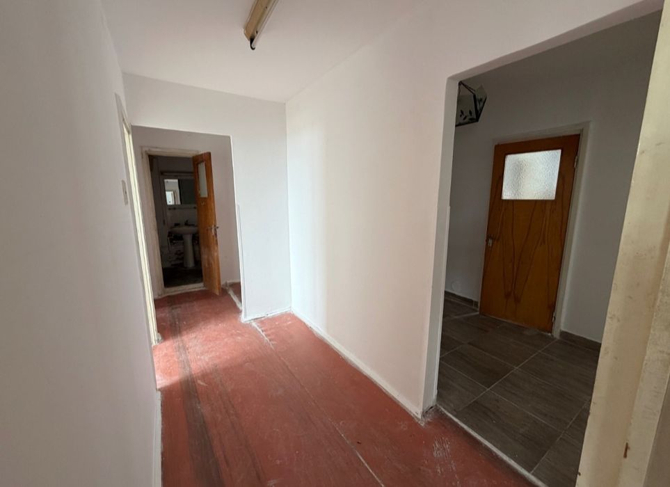 Apartament 4 camere, et. 3/4, Aleea Scărișoara, cartier Gheorghieni