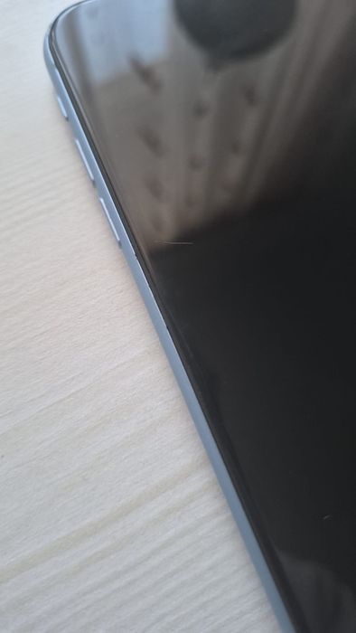 iPhone XR albastru baterie 100%