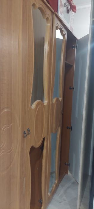 Спальный гарнитур