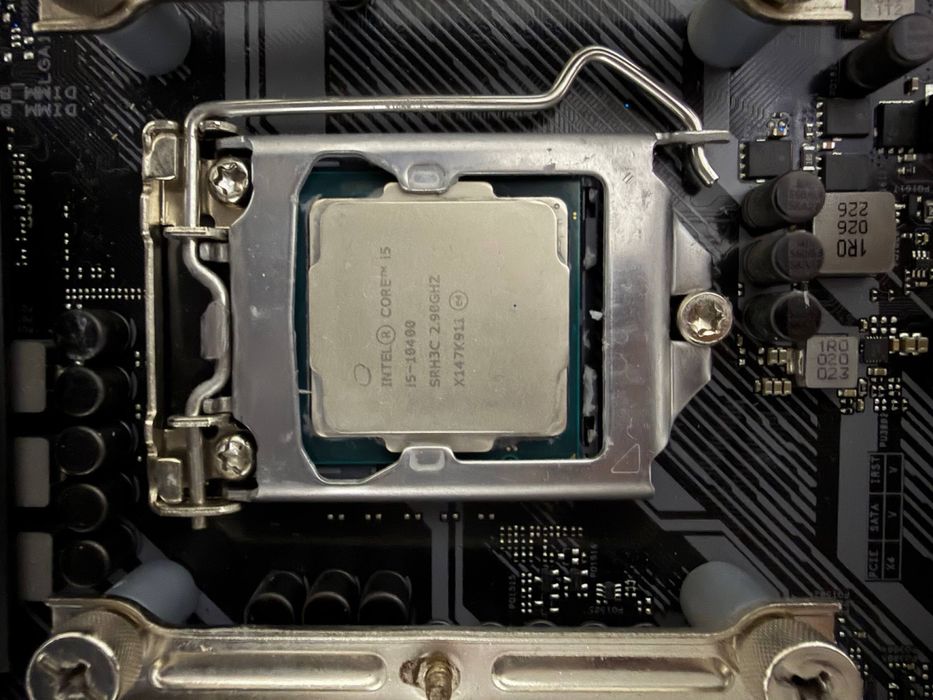 I5 10400, TuF 470, Cooler