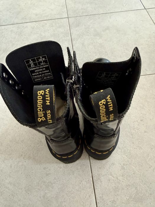 Ботуши Dr. Martens