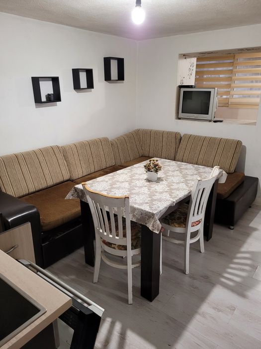 Продава се Етаж от къща в Сопот - 1000 кв.м за 46 €/кв.м - Снимка #1