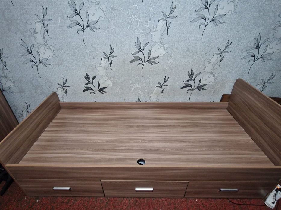 Кровать одноместная