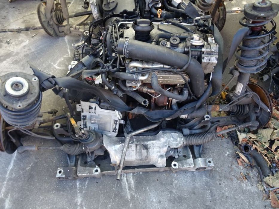 Motor Volkswagen Jetta 1.9 TDI BKC 105 Cp din 2005 fara anexe