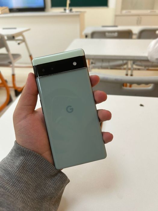 Google Pixel 6A.