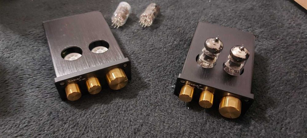 Mini preamplificator cu lampi / tuburi 6J1 mini