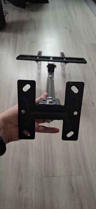 Suport perete monitor gaming sau tv se extinde până la 120 cm