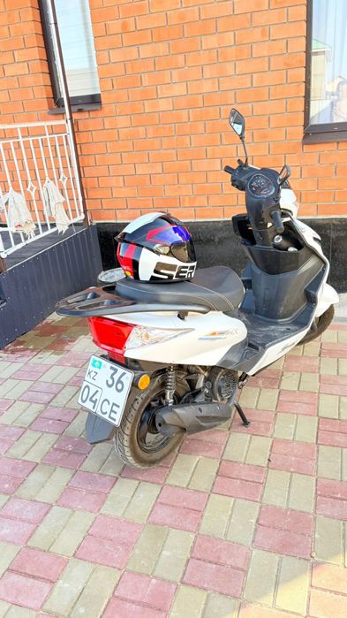 Продам скутер  в отличном состояние