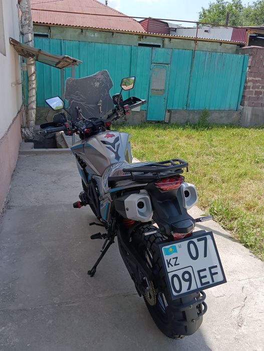 Продам мотоцикл почти новый