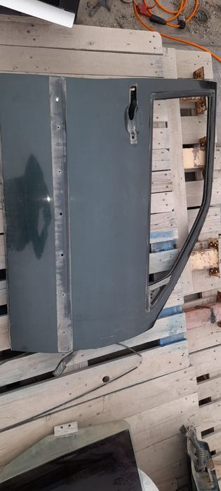 Продам. Запчасти на сааб.