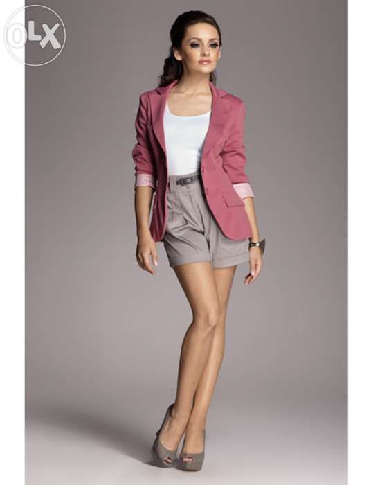 sacou dama ,culori alb si roz, marime m-l