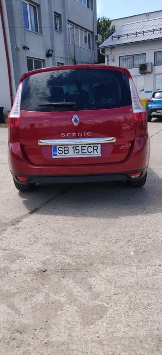 Renault Grandin Scenic 3, vand sau schimb doar cu auto cu 7 locuri pe