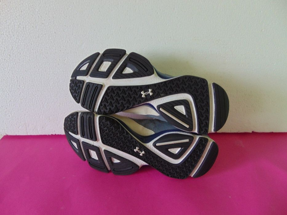 Under Armour номер 42.5 Оригинални мъжки маратонки