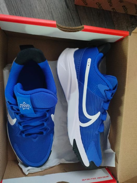 Nike mărimea 32 noi