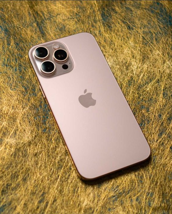 Iphone 16 PRO MAX 512gb 96% Гаранция 2год Yettel платен КЕШ