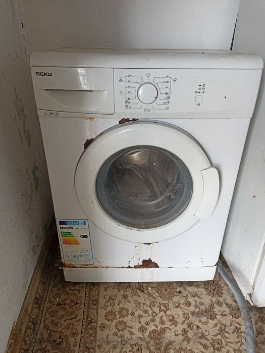 Продам стиральную машину автомат.