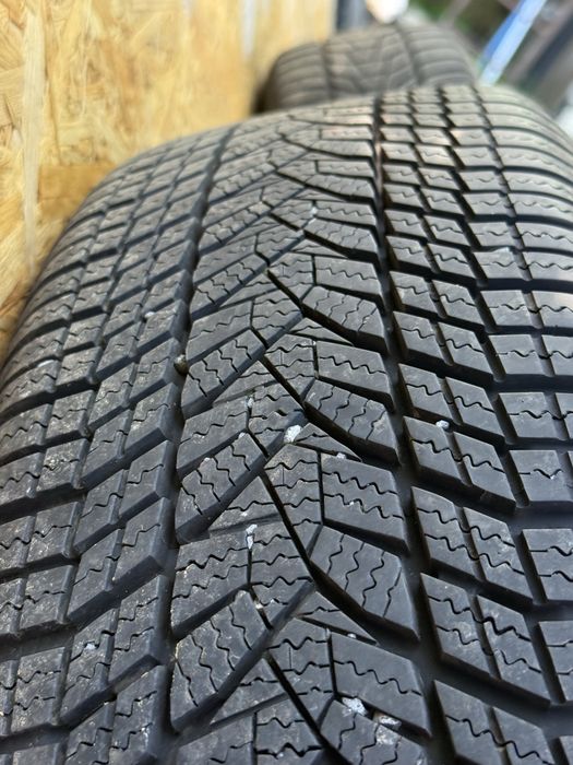 Roti iarna 195 / 55 R20  Hankook DOT 2025