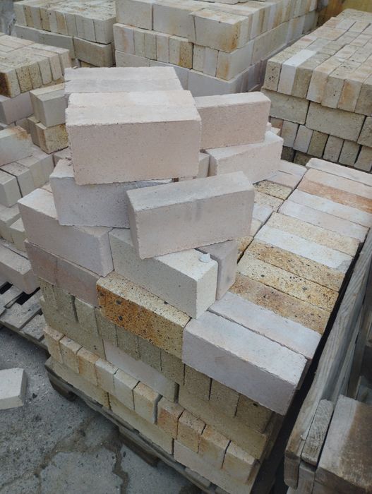 Огнеупорные.Кирпичи