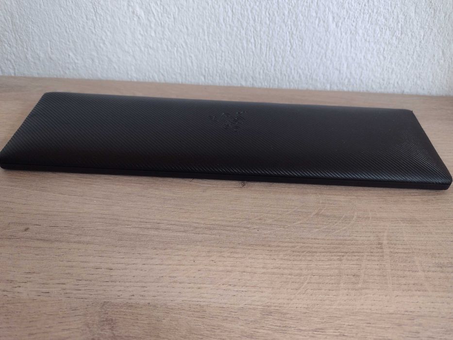 Подложка за китки Razer Ergonomic Keyboard Rest Pro