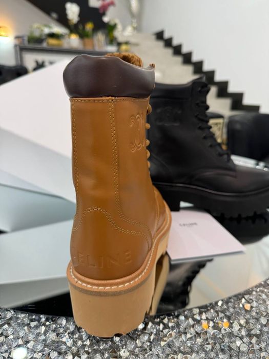 Новые сапоги Celine