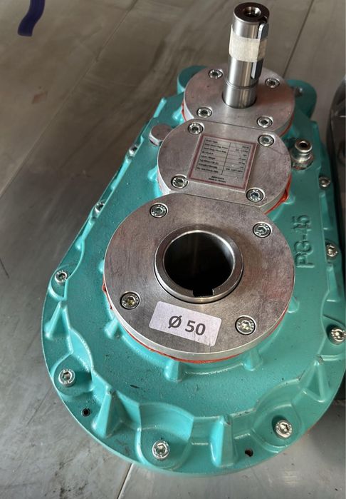 Motoare, reductoare și vibromotoare