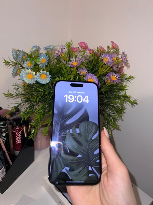 IPhone 15 pro Blue Titanium