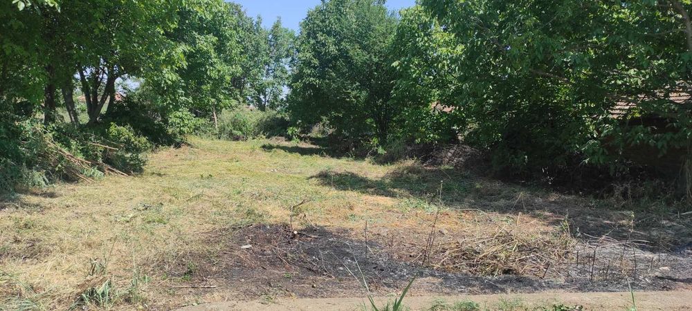 Продавам урегулиран парцел