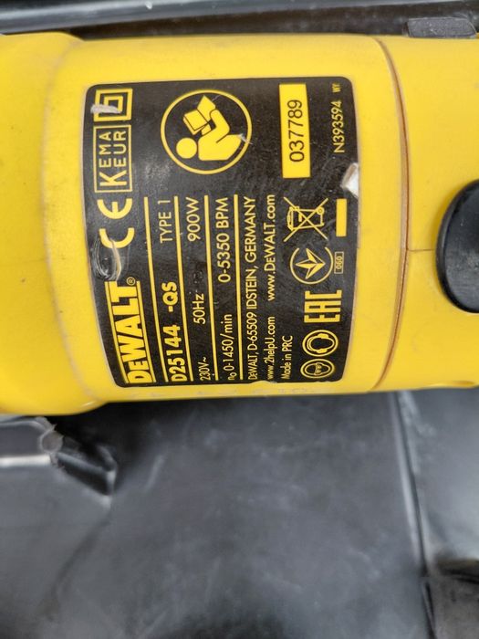 Dewalt d25144 перфоратор