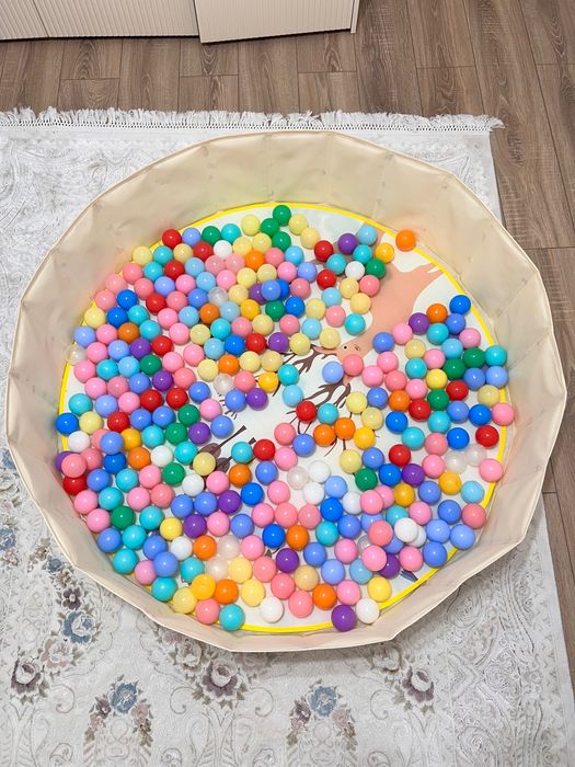 Бассейн с шариками