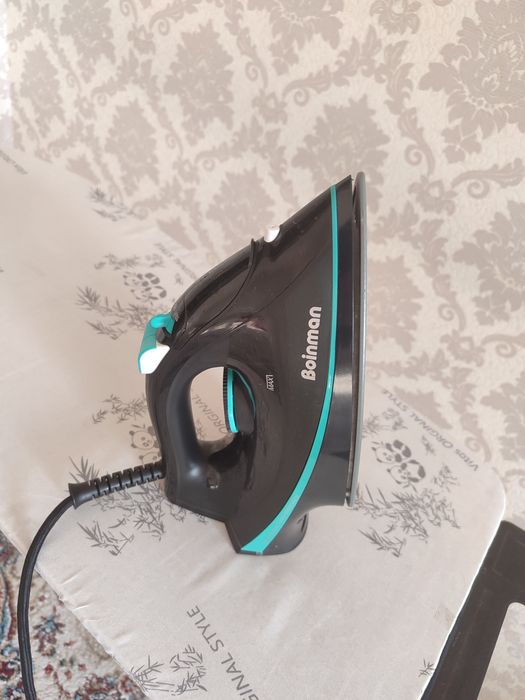 Гладила, сушилка, утюг