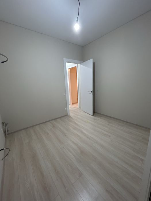 Сдаю 1 ком квартиру, пустую