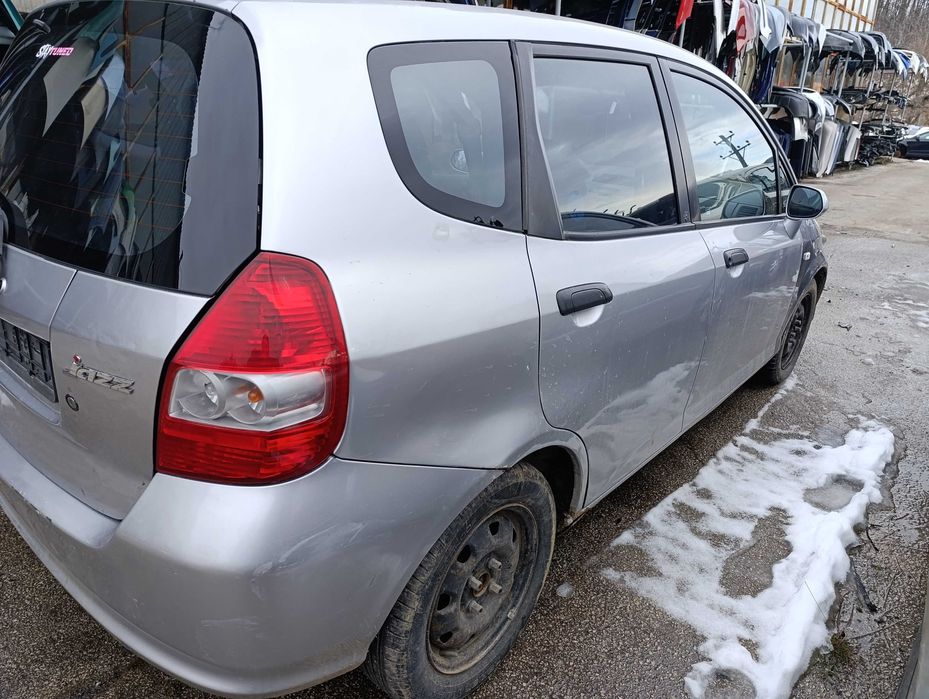 Honda Jazz 1.4 бензин 83к.с. 2004г. НА ЧАСТИ