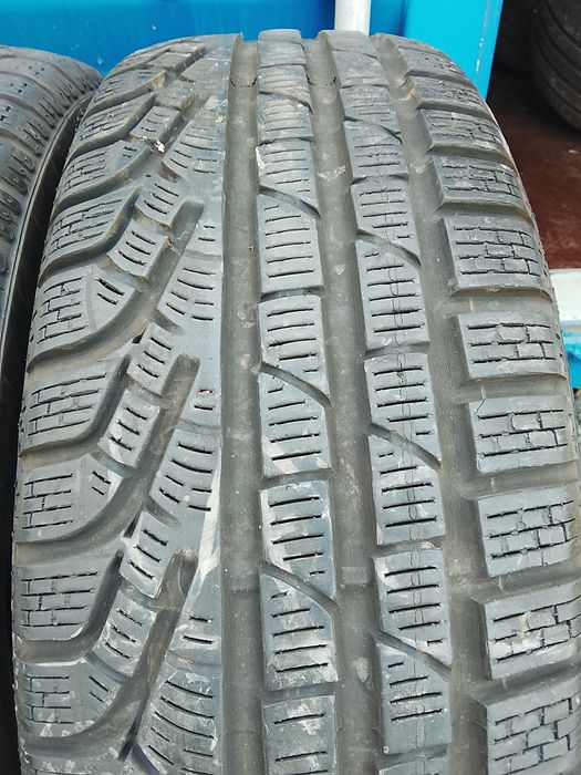 215 60 17. Pirelli. An 2018