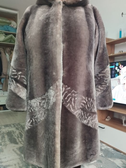 Шуба мутон 52р ОТЛИЧНОЕ состояние
