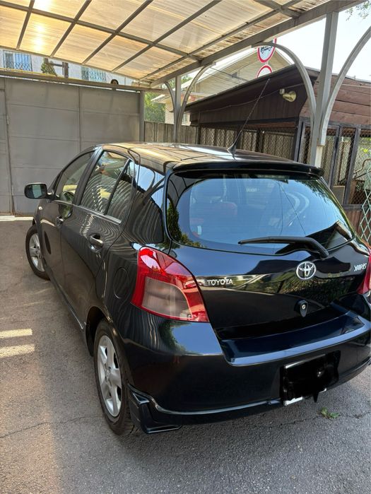 Тойота ярис 2008 года