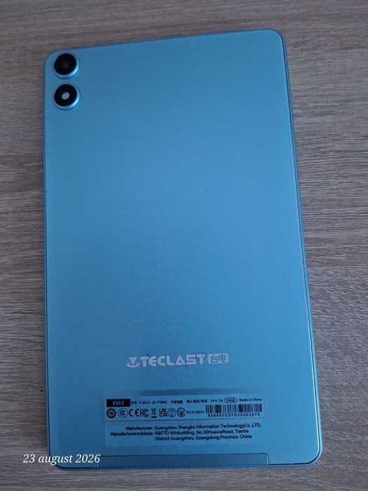 Tabletă Teclast 20x12 cm.  cu tastatură,  mouse și husă protecție