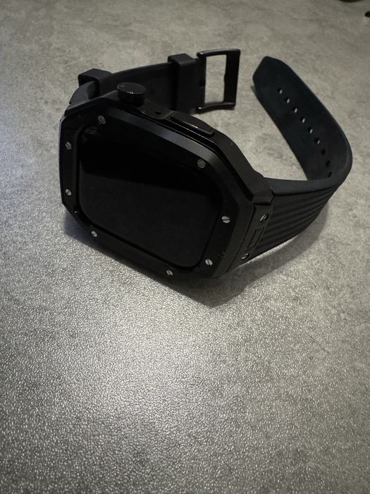 Продам ремешок защитный кейс для Apple Watch 44/45 mm