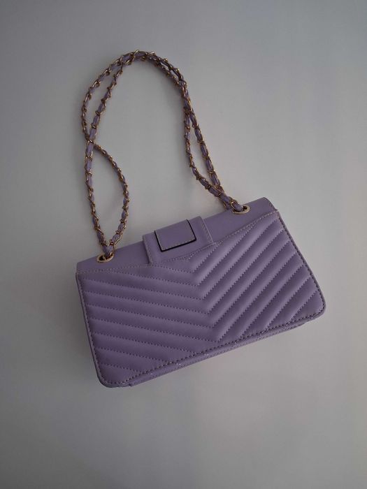 Лилава чанта на Primadonna