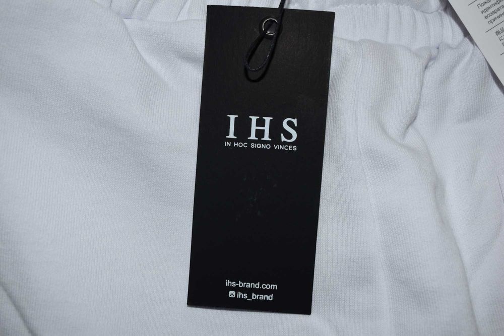 къси панталони IHS