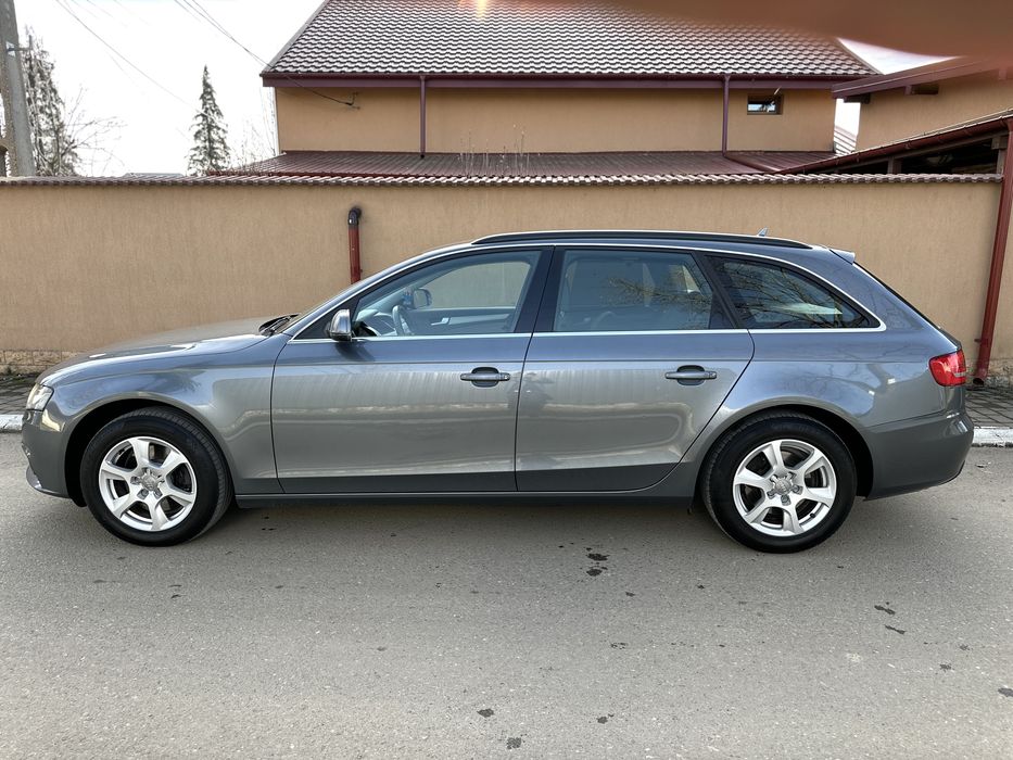 Audi A4 B8 2.0TDI 2012 EURO 5 // Full LED Bi-Xenon Piele Navi