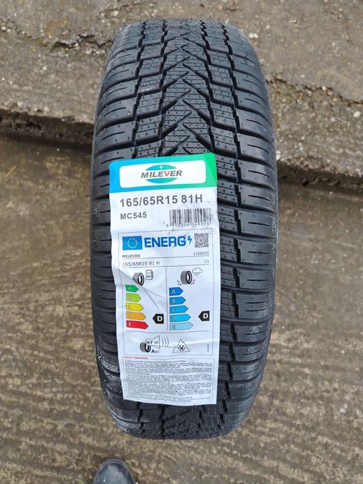 Anvelope nerulate M+S 165/65R15 81H