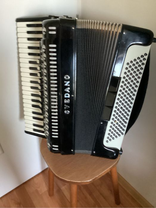 Vand sau Schimb acordeon