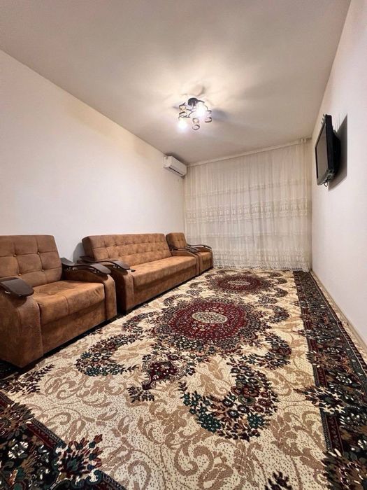 Almazar city navstroykada kunlik arendaga uy 350 mingdan 600 minggacha