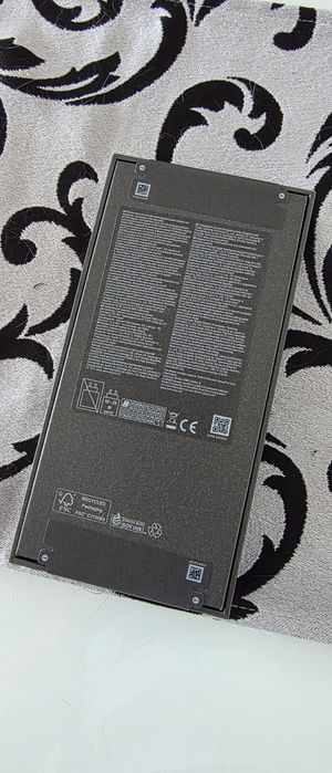 Samsung Galaxy Flip 7 нов, запечатан