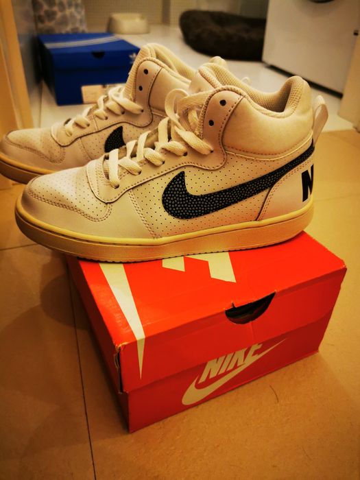 Nike Court Borough MID (GS) adidasi marimea 36,5