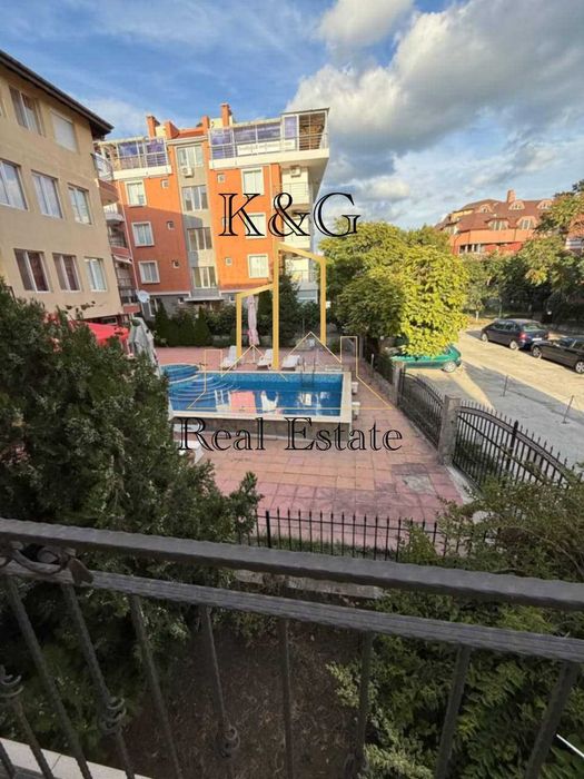 Двустаен в " Слънчев бряг "