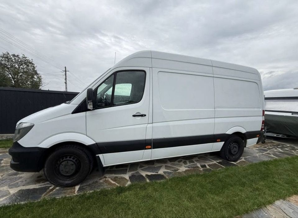 Mercedes Sprinter 2015  277.000 km 100% reali